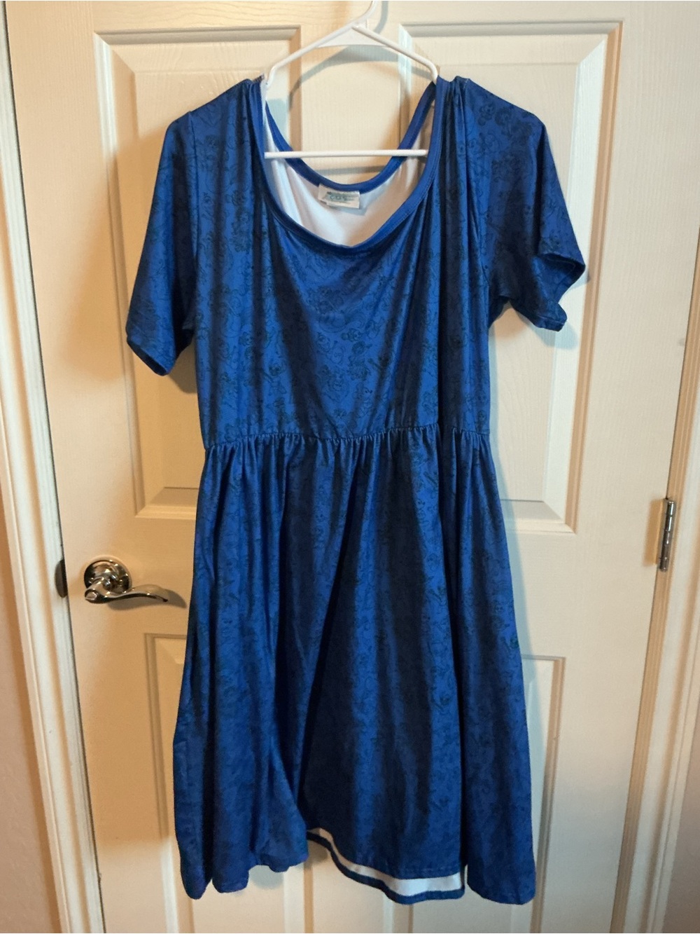 Disney Blue Floral-Texture Midi Dress Scoop Neck & pockets